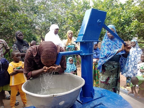 Un point d'eau pour un quartier